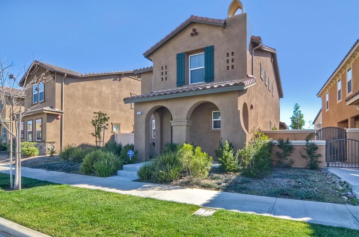 1236 Pershing Road Chula Vista, CA 91913 - Photo 2 of 25