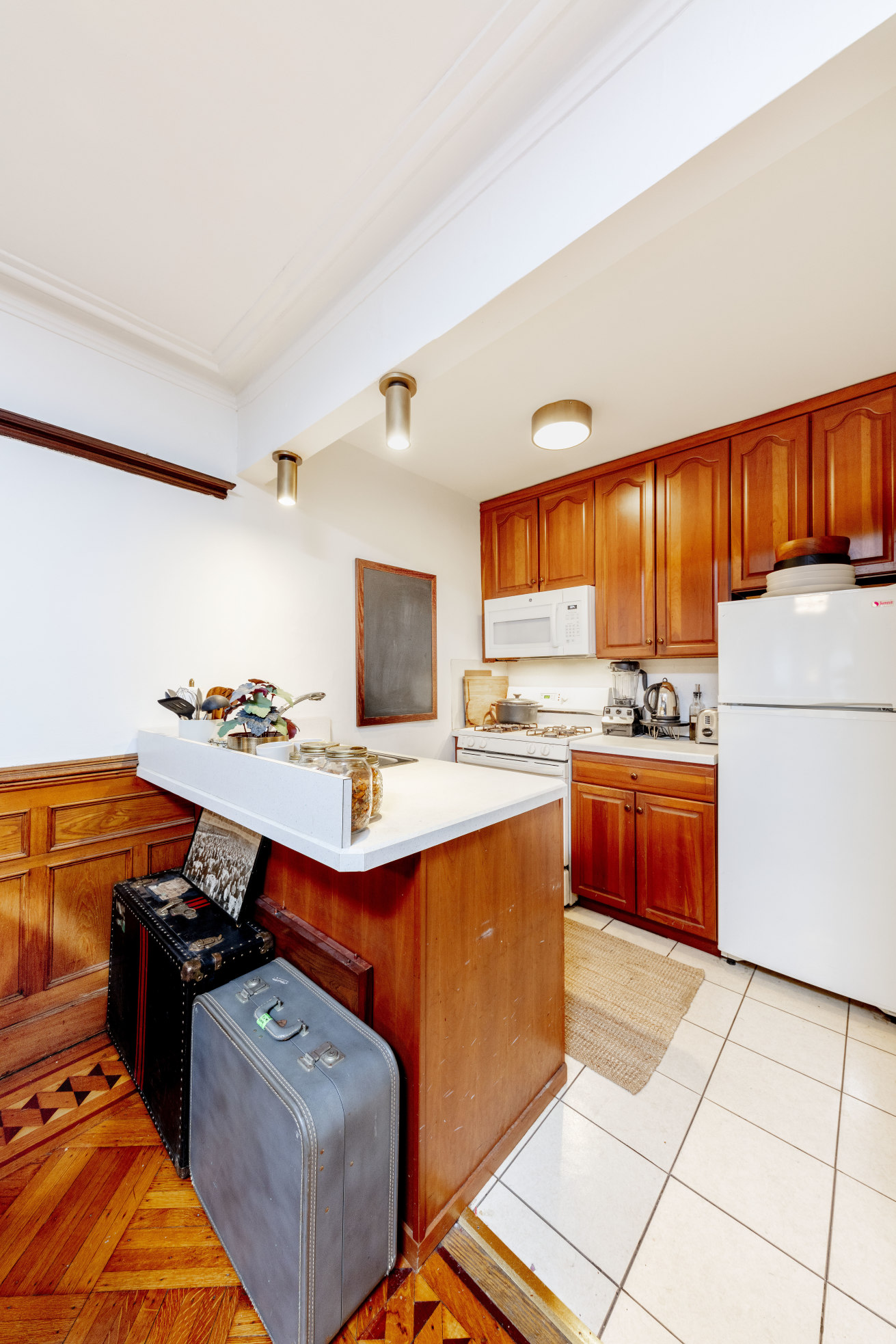 18 Polhemus Place, Unit G Brooklyn, NY 11215 - Photo 2 of 5