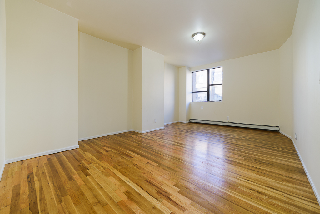 272 Willoughby Avenue, Unit 2L Brooklyn, NY 11205 - Photo 7 of 10
