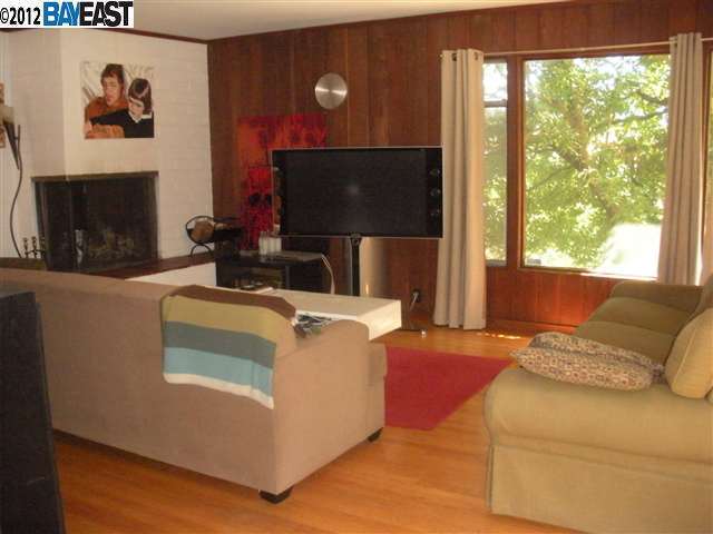 25 Main Drive San Rafael, CA 94901 - Photo 1 of 1 Gallery Image 1