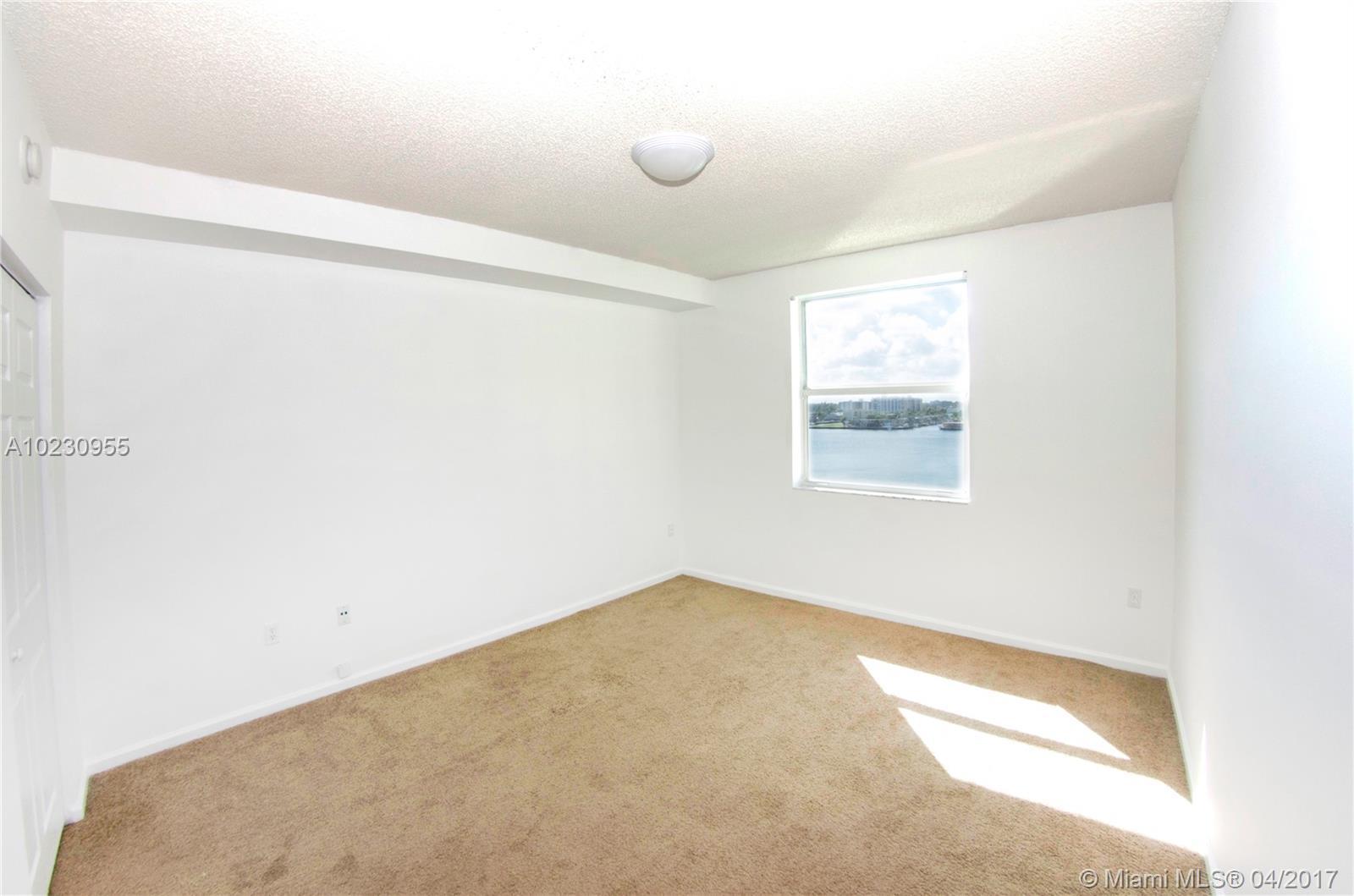 17150 North Bay Road, Unit 2708 Sunny Isles Beach, FL 33160 - Photo 25 of 35