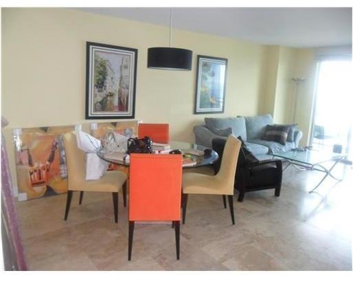 90 Alton Road, Unit 2205 Miami Beach, FL 33139 - Photo 3 of 5