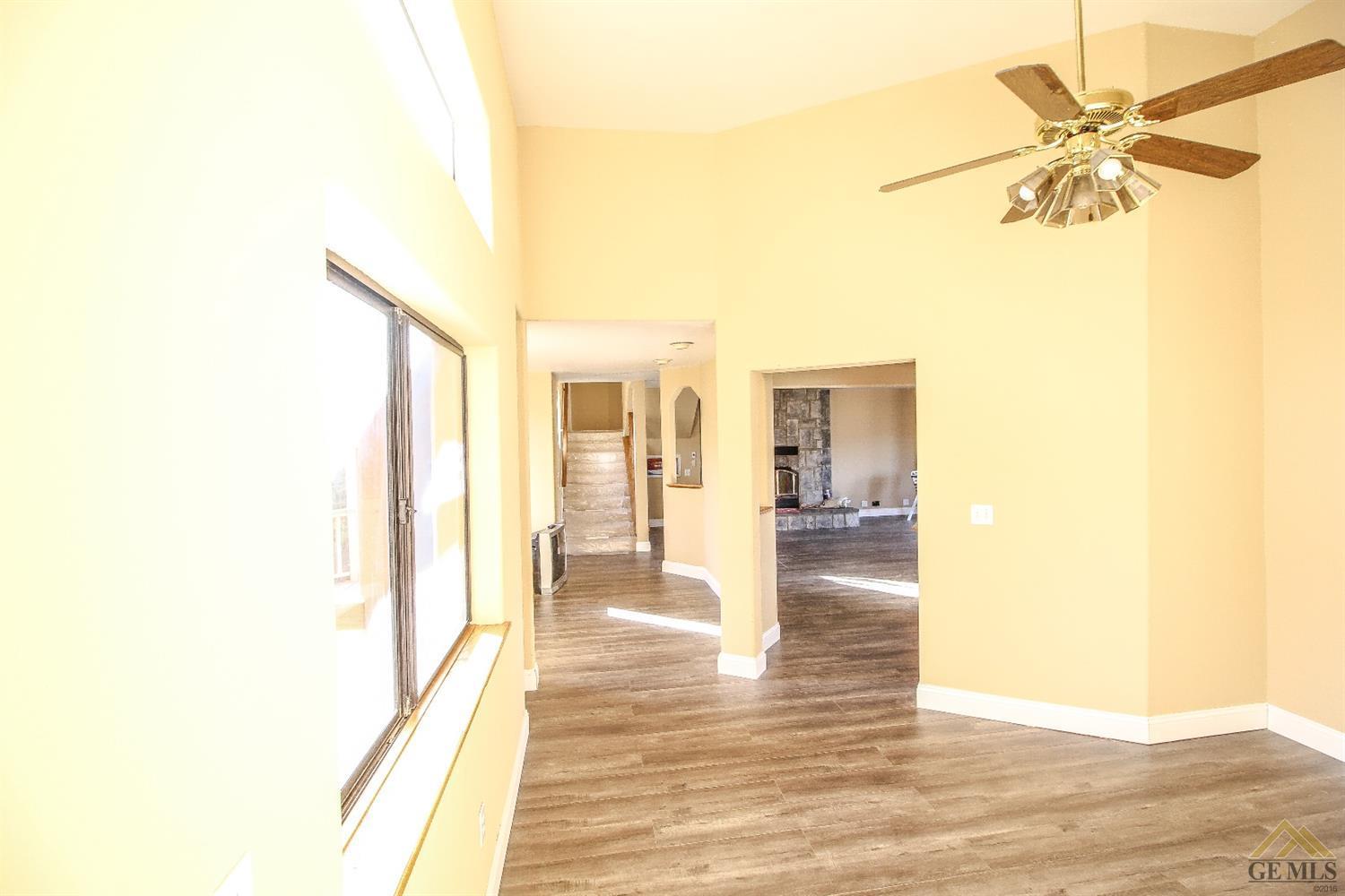 30371 Fox Ridge Court Tehachapi, CA 93561 - Photo 17 of 40 Gallery Image 17