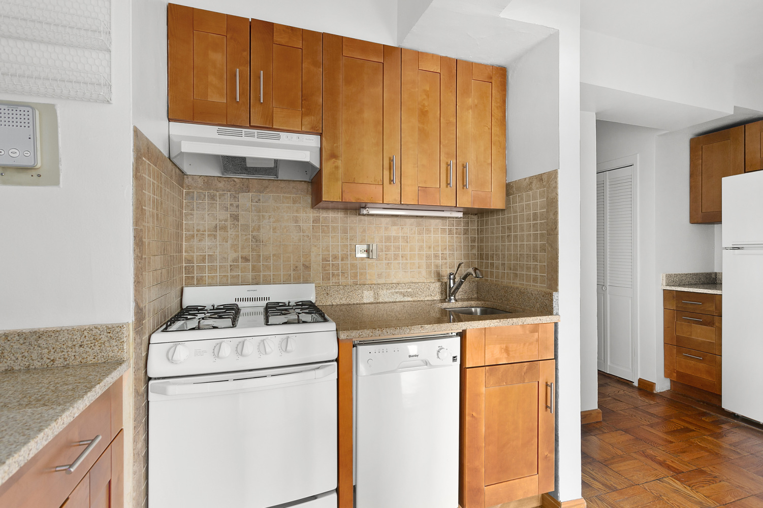 345 West 145th Street, Unit 7C2 Manhattan, NY 10031 - Photo 2 of 7