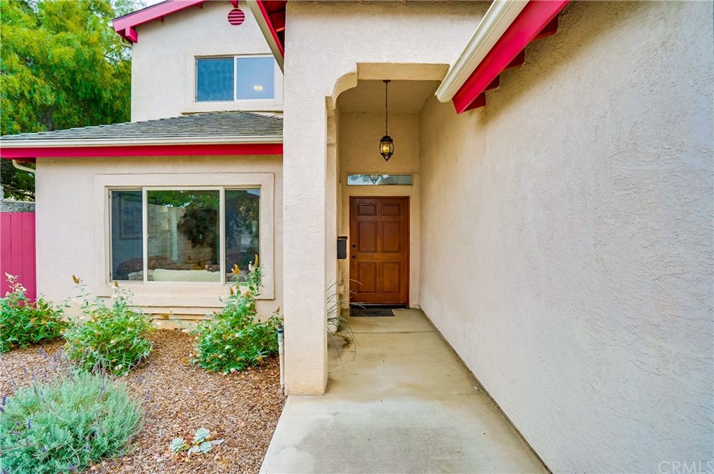 1852 6th Street Manhattan Beach, CA 90266 - Photo 4 of 9