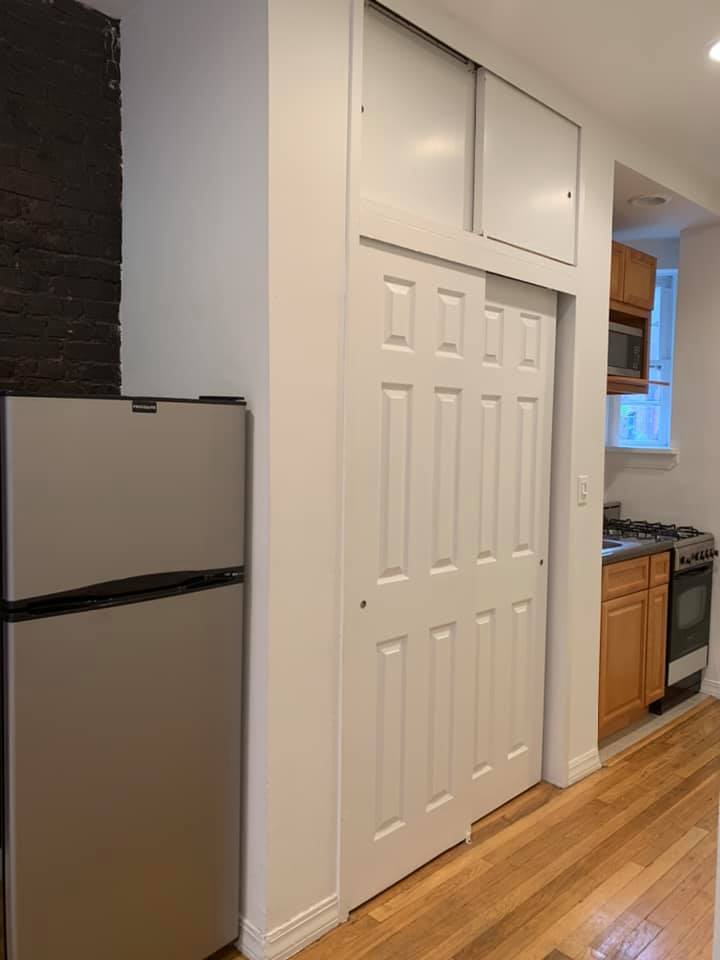 448 East 78th Street, Unit 3B Manhattan, NY 10075 - Photo 3 of 5