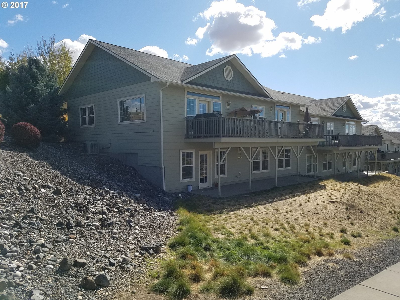 822 North Main Street Pendleton, OR 97801 - Photo 5 of 31