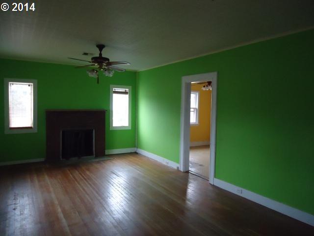 2173 Lower River Road Grants Pass, OR 97526 - Photo 6 of 10 Gallery Image 6