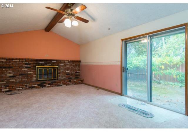 18445 Southwest Deline Street Aloha, OR 97078 - Photo 9 of 16 Gallery Image 9