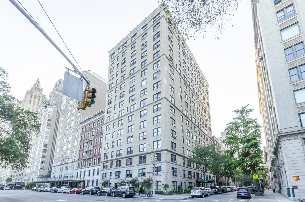 327 Central Park West, Manhattan, NY 10025 - Photo 3 of 4