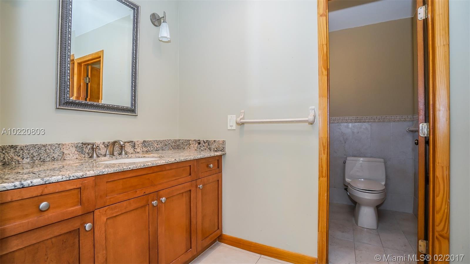 4020 Southwest 4th Street Miami, FL 33134 - Photo 11 of 35