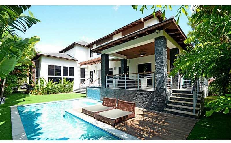 573 Warren Lane Key Biscayne, FL 33149 - Photo 28 of 32