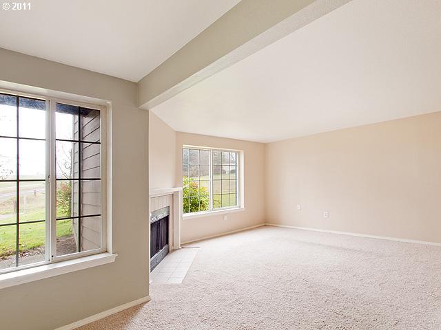 17516 Northwest Springville Road, Unit B1 Portland, OR 97229 - Photo 5 of 16 Gallery Image 5