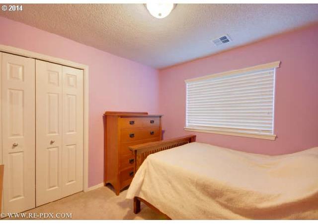611 Northeast Anderson Road Gresham, OR 97030 - Photo 10 of 16 Gallery Image 10