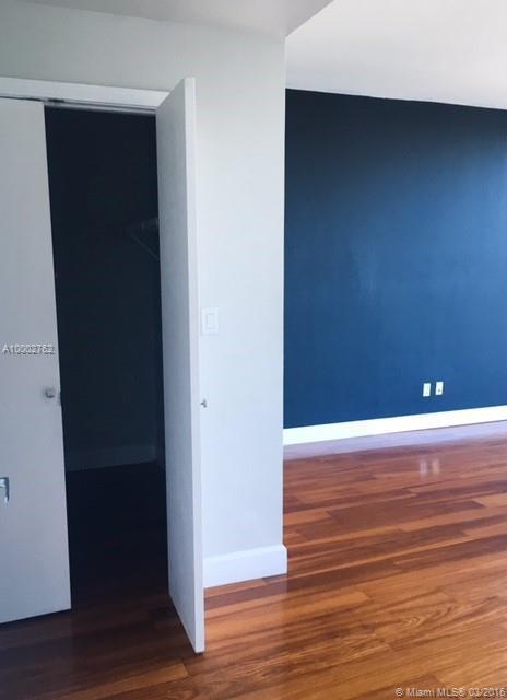 601 Northeast 36th Street, Unit 1408 Miami, FL 33137 - Photo 5 of 16