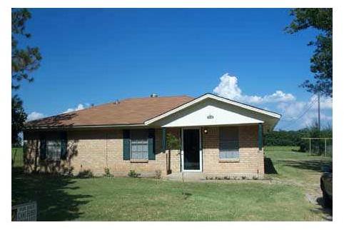1502 North Mayhill Road Denton, TX 76208 - Photo 1 of 1