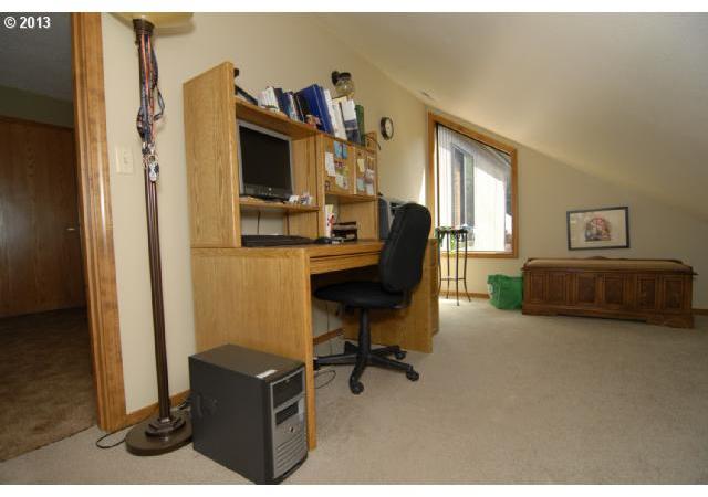 45803 Northwest Hartwick Road Banks, OR 97106 - Photo 7 of 16 Gallery Image 7