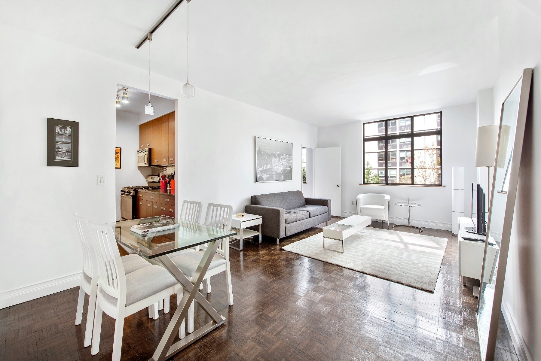 350 Albany Street, Unit 4Q Manhattan, NY 10280 - Photo 7 of 9