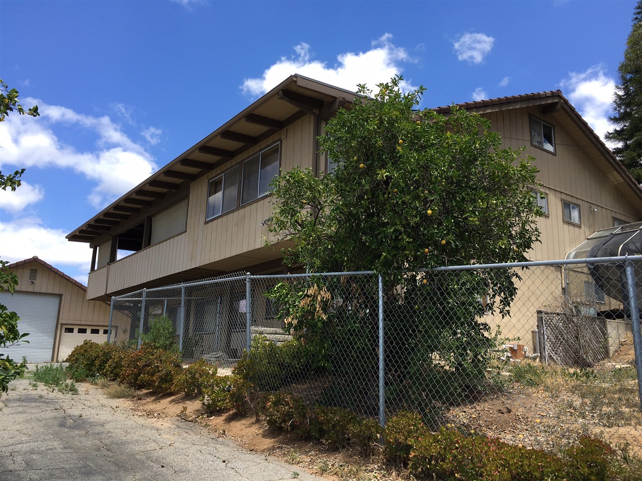 2202 M And R Ranch Road Fallbrook, CA 92028 - Photo 19 of 25