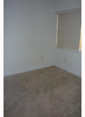 1595 Northeast 33rd Road, Unit 63C Homestead, FL 33033 - Photo 8 of 9 Gallery Image 8