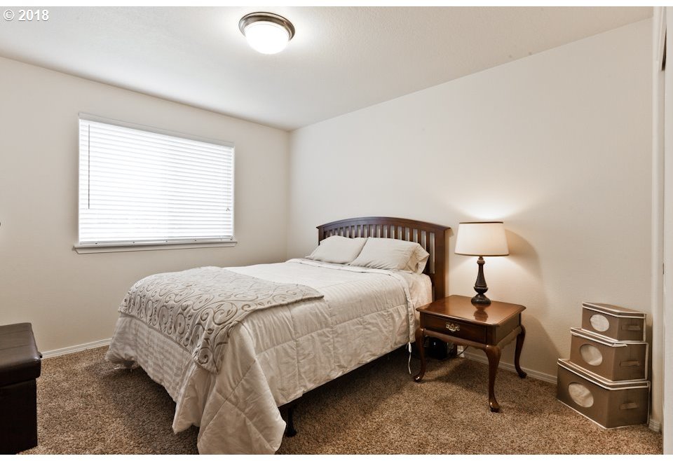 2994 Reed Avenue Woodburn, OR 97071 - Photo 6 of 25 Gallery Image 6