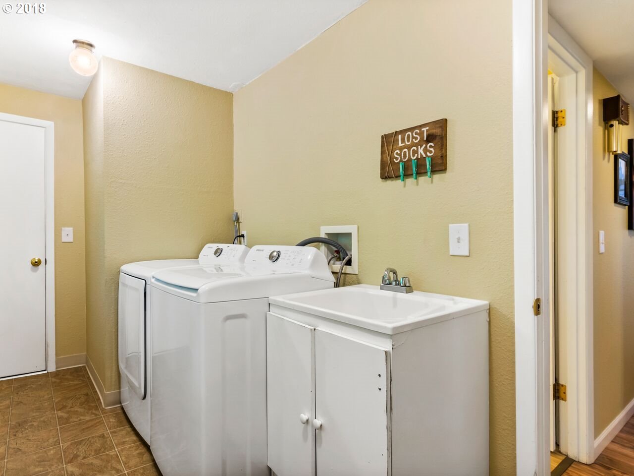 34831 Southeast Smith Road Corbett, OR 97019 - Photo 8 of 27