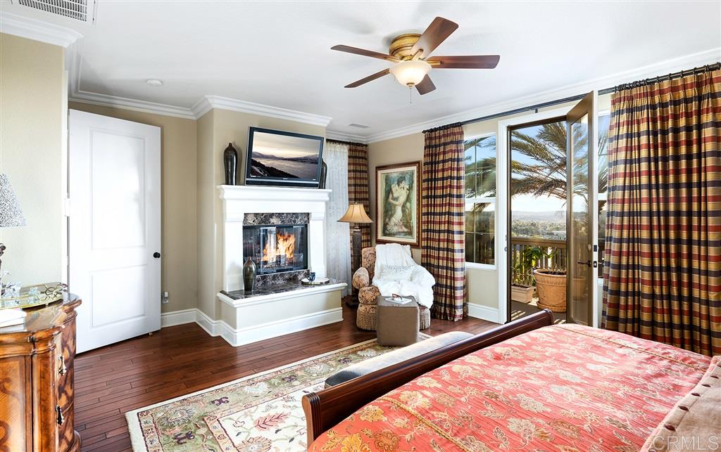 7689 Sitio Algodon Carlsbad, CA 92009 - Photo 13 of 25