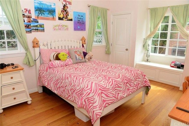 $1,200,000 | 3918 Elm Avenue, Long Beach, CA 90807