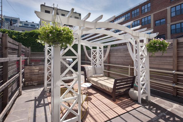 $820,000 | 90 North 5th Street, Unit 1C | Williamsburg
