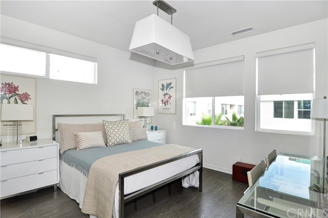 642 Channel Way Costa Mesa, CA 92627 - Photo 17 of 28