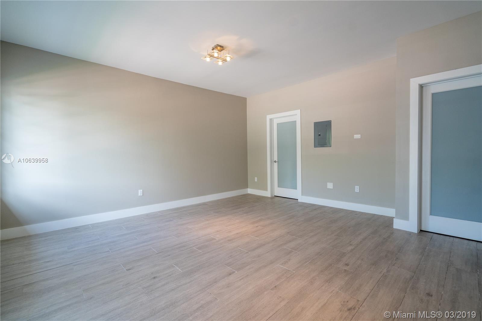 1100 10th Street, Unit 9 Miami Beach, FL 33139 - Photo 6 of 16