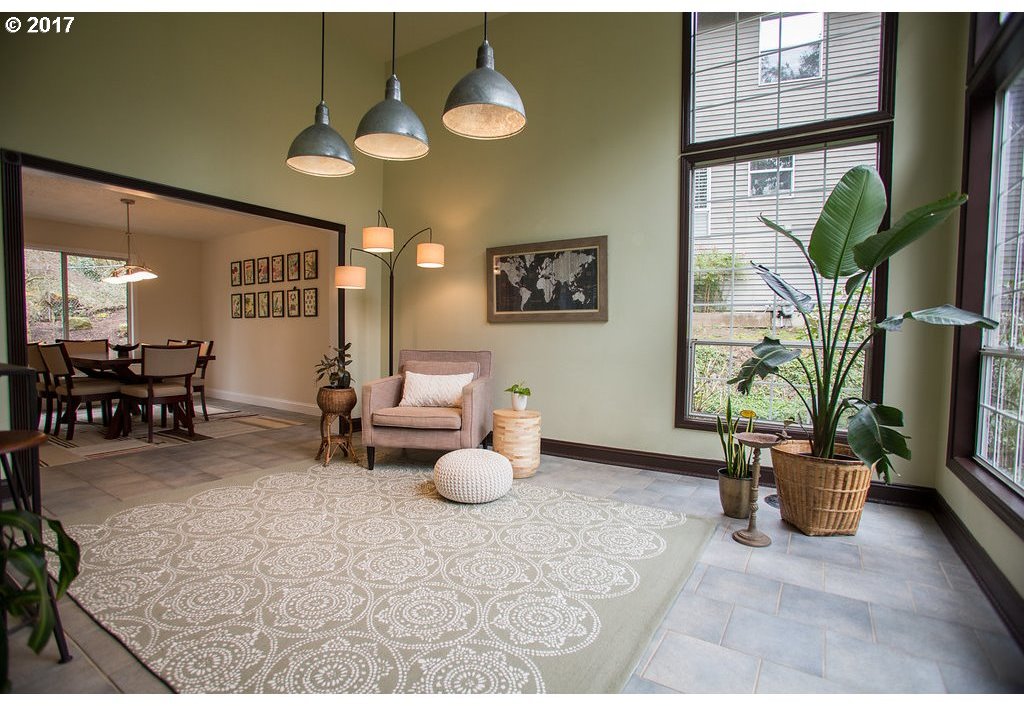 10737 Southwest Inverness Court Portland, OR 97219 - Photo 31 of 32 Gallery Image 31