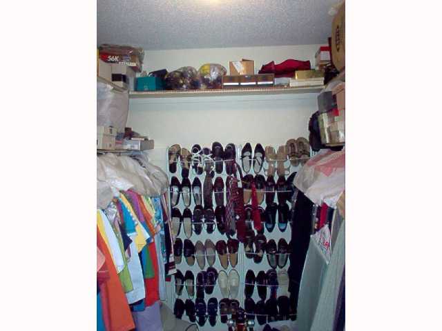 3269 Scheibler Road Memphis, TN 38128 - Photo 11 of 12 MBR walk-in closet..