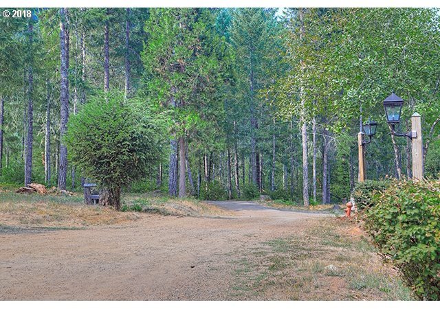 1098 Hogum Creek Road Azalea, OR 97410 - Photo 22 of 32 Gallery Image 22