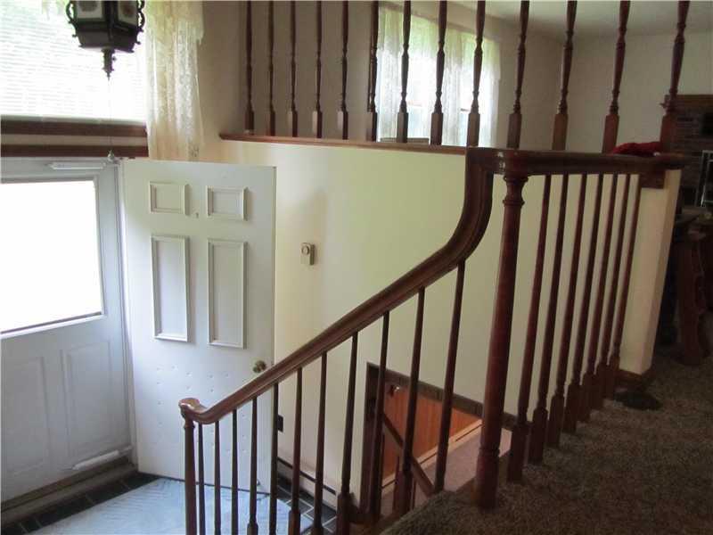 117 Charleston Road Mercer, PA 16137 - Photo 4 of 25