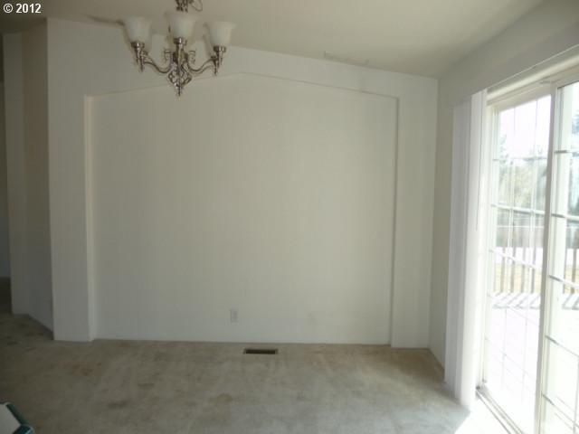 3219 Columbia Heights Road Longview, WA 98632 - Photo 11 of 16 Gallery Image 11