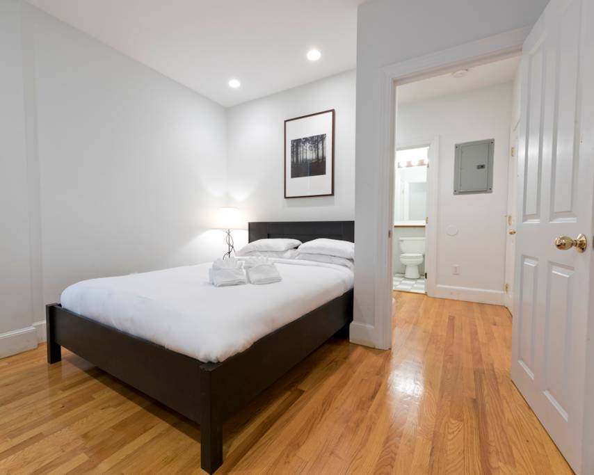 140 Boylston Street, Unit 10 Boston, MA 02116 - Photo 6 of 8