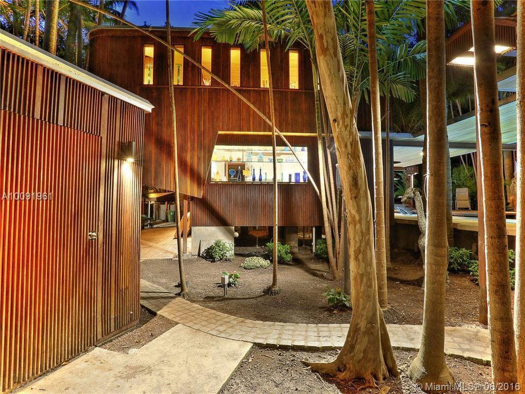 3003 Seminole Street Coconut Grove, FL 33133 - Photo 18 of 31