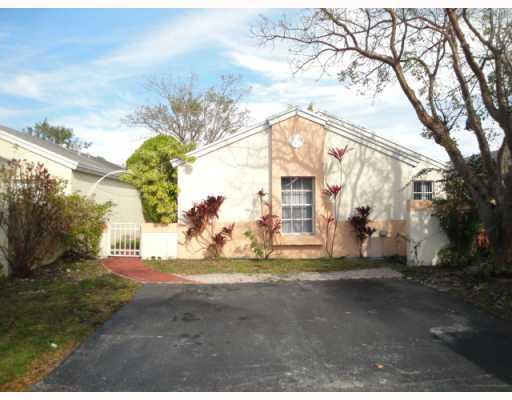 7331 Southwest 149th Court Miami, FL 33193 - Photo 2 of 9