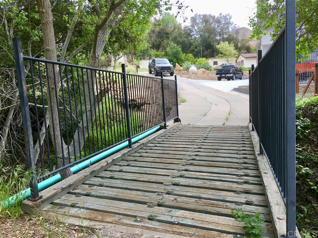 214 Frances Drive El Cajon, CA 92019 - Photo 16 of 18