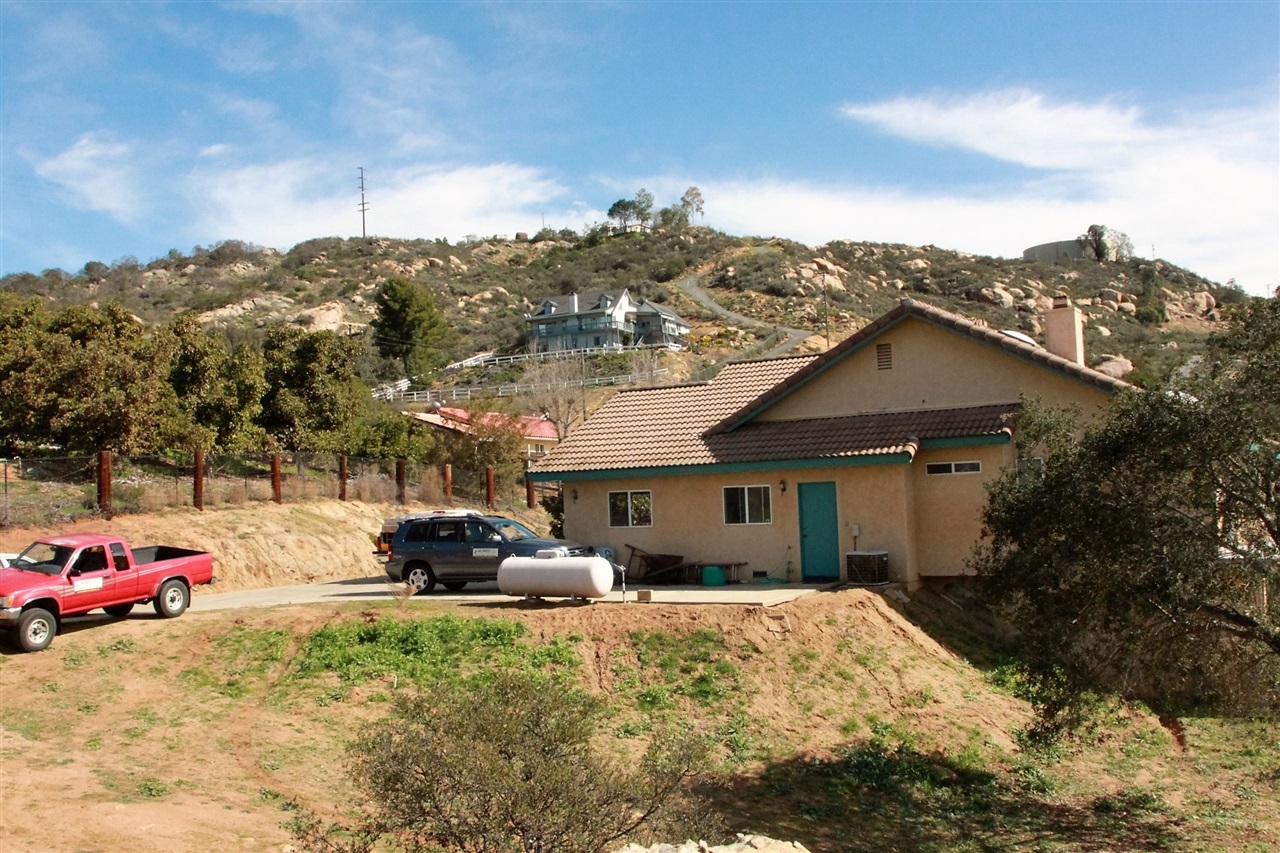12310 Lilac Knolls Road Valley Center, CA 92082 - Photo 21 of 25 Gallery Image 21