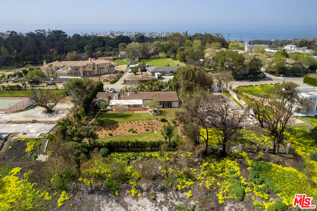 6540 Dume Drive Malibu, CA 90265 - Photo 31 of 47