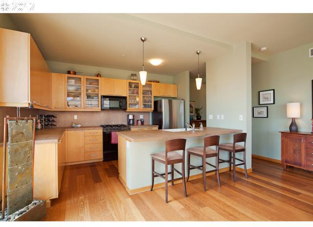 726 Northwest 11th Avenue, Unit 508 Portland, OR 97209 - Photo 6 of 16