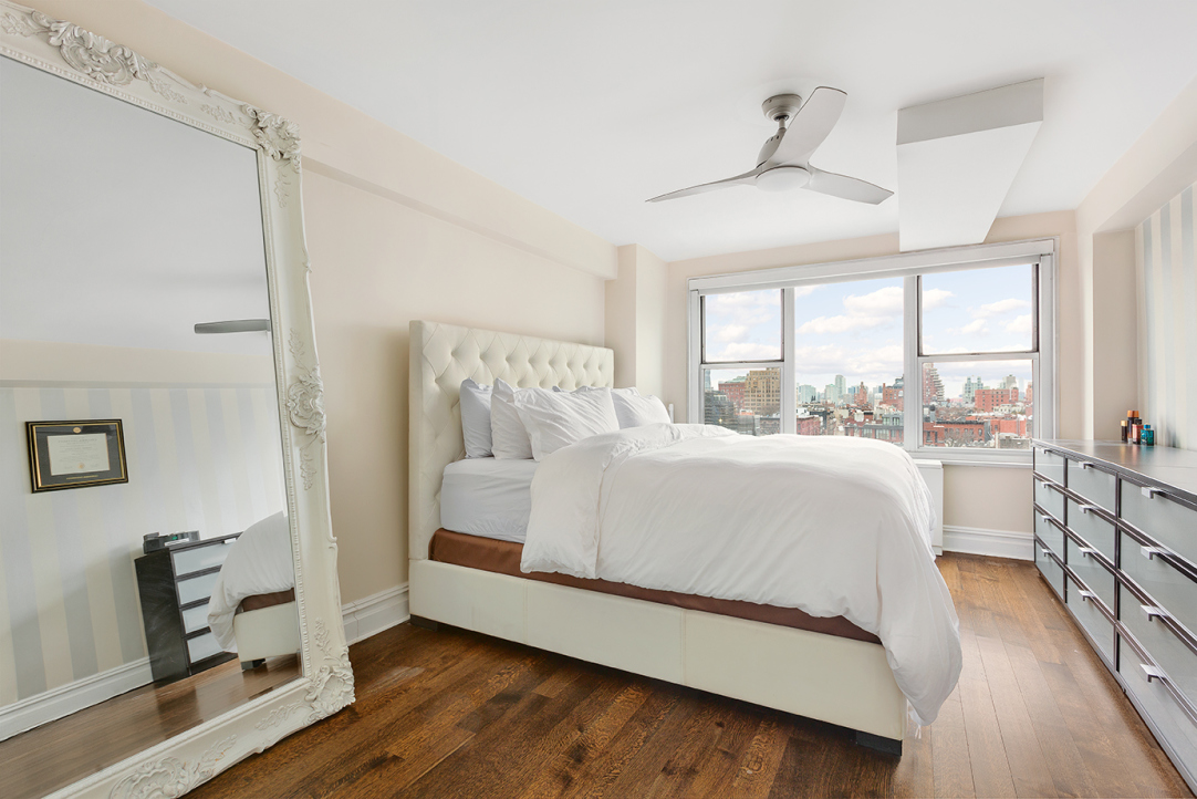 33 Greenwich Avenue, Unit 11L Manhattan, NY 10014 - Photo 3 of 5