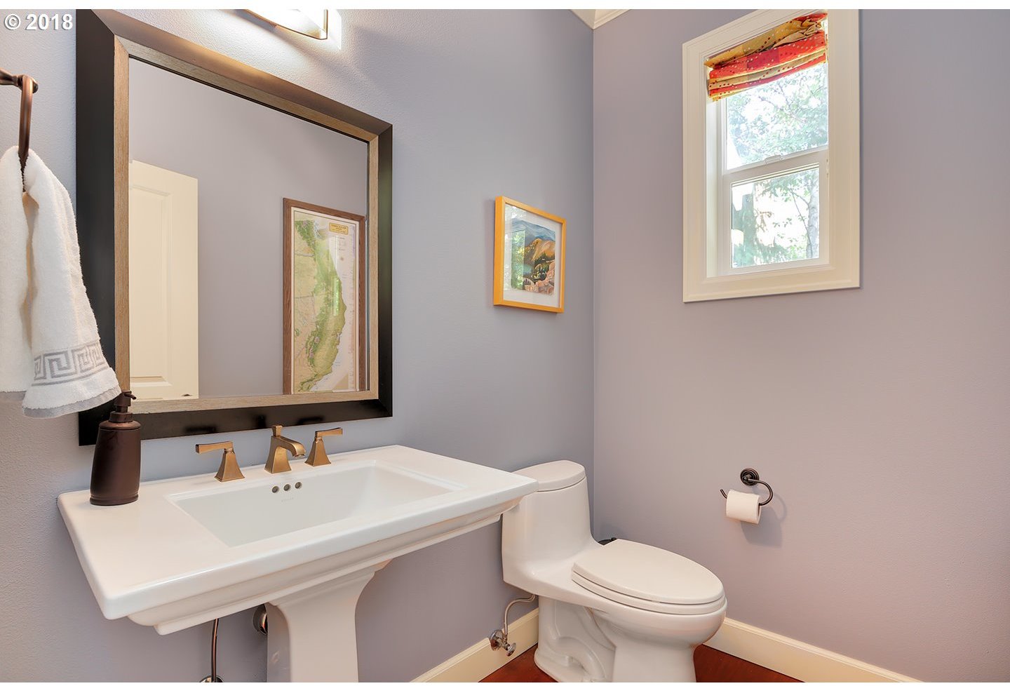 2323 Southwest Dewitt Street Portland, OR 97239 - Photo 15 of 32 Gallery Image 15
