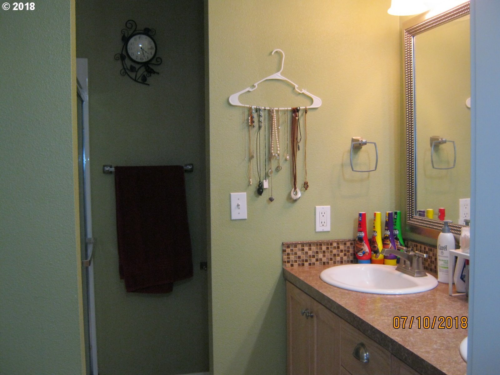 2400 Jeppesen Acres Road Eugene, OR 97401 - Photo 7 of 9 Gallery Image 7