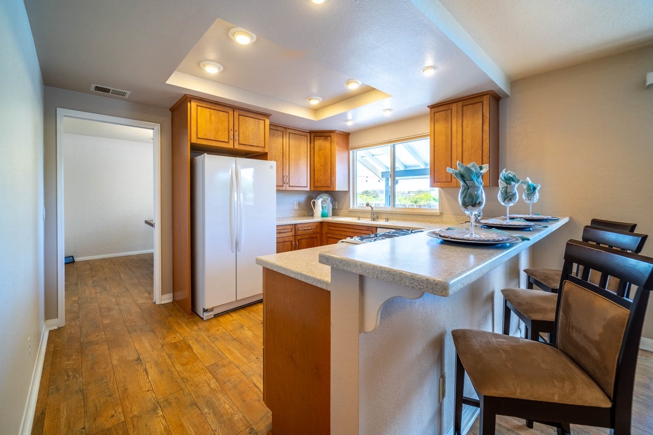 110 Knoll Road Vista, CA 92083 - Photo 8 of 22 Gallery Image 8