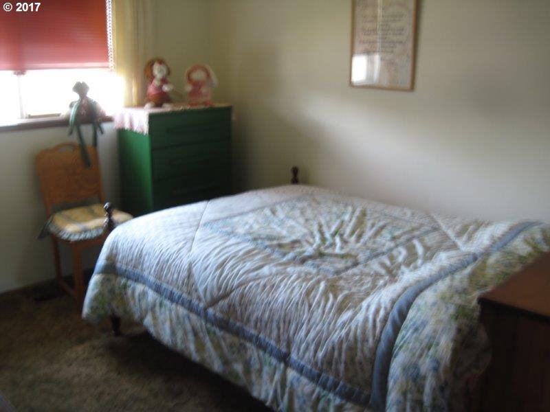 1306 Southwest 5th Place Pendleton, OR 97801 - Photo 12 of 26 Gallery Image 12