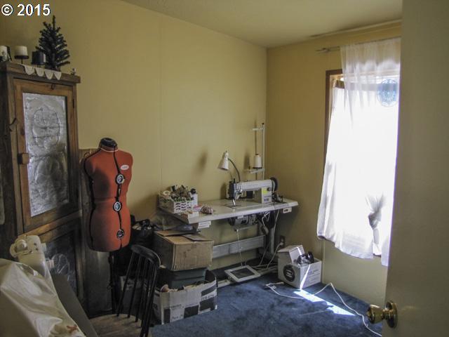 59920 Cheyenne Road Bend, OR 97702 - Photo 5 of 16
