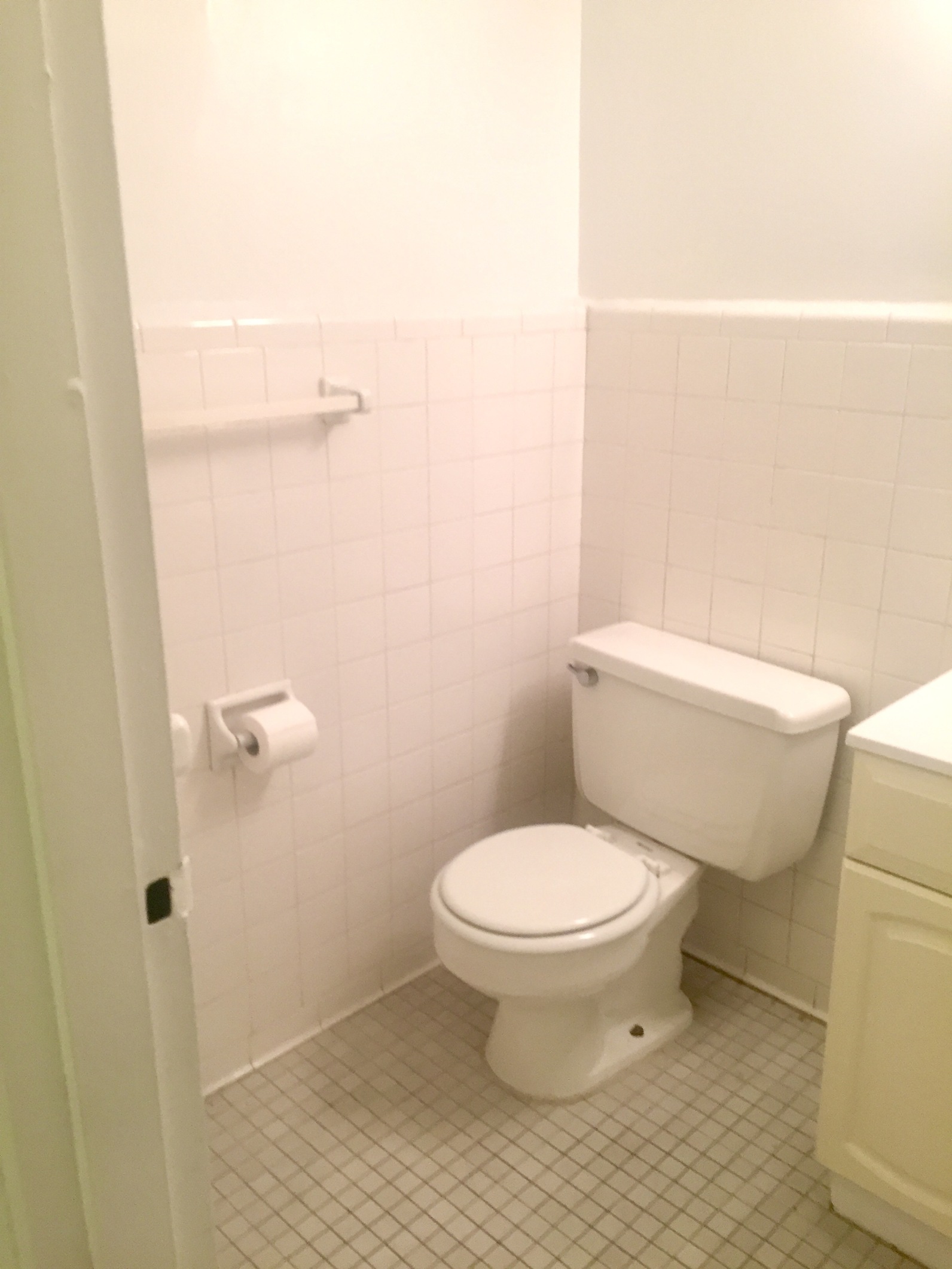 237 East 79th Street, Unit 3B Manhattan, NY 10075 - Photo 11 of 12